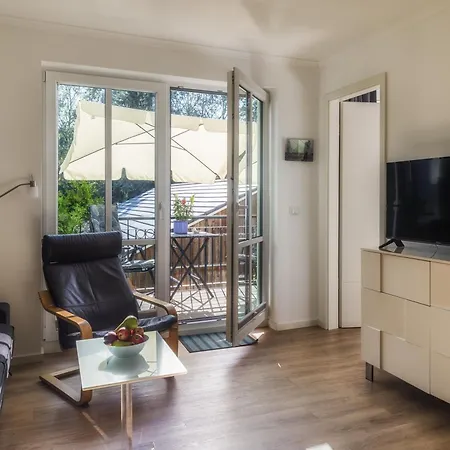 Lägenhet Balkon Nur 400m Zum