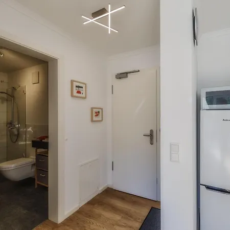 Lägenhet Balkon Nur 400m Zum