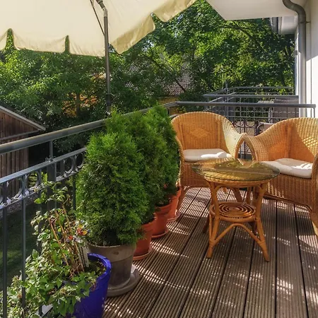 Balkon Nur 400m Zum Lägenhet